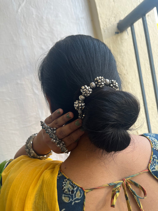 Traditional Floral Gajra for Hair