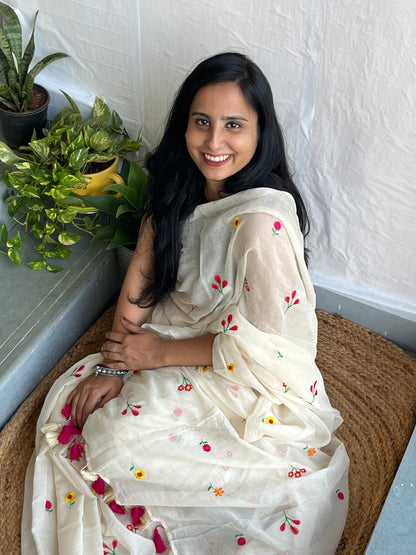 Stylish White Cotton Saree